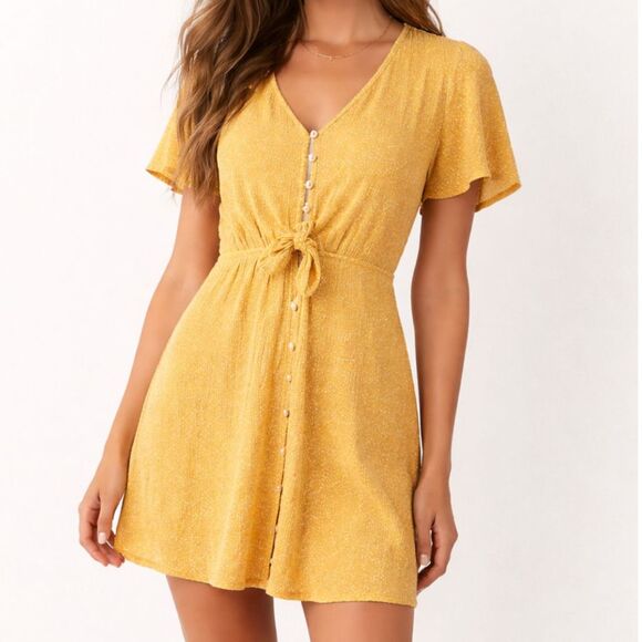 Abercrombie & Fitch Dresses & Skirts - Abercrombie & Fitch Yellow Polka Dot Mini Dress Size Small Petite